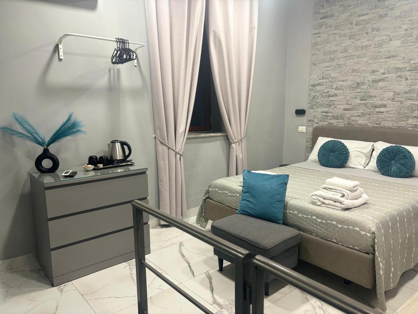 B&B Alla Stazione Неаполь Экстерьер фото